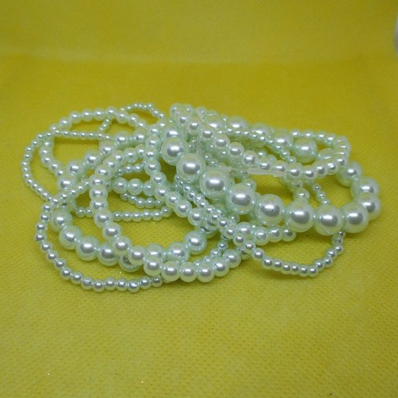 10 Piece Set PEARL BRACELETS Green Pearl Stretch Bracelet Set Various Size Pearl - Picture 7 of 8